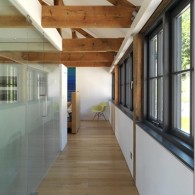 peruarki-arquitectura-Apprentice-Store-by-Threefold-Architects-12_thumb.jpg