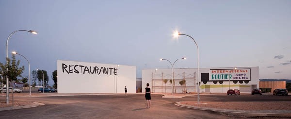 peruarki-arquitectura-Restaurante-carretera-Lolita-Langarita-Navarro-Arquitectos-spain-14