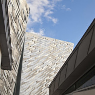 Museo Titanic de Belfast por CivicArts  y Todd Arquitectos 17